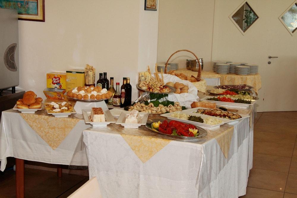 Hotel Bellevue Cattolica